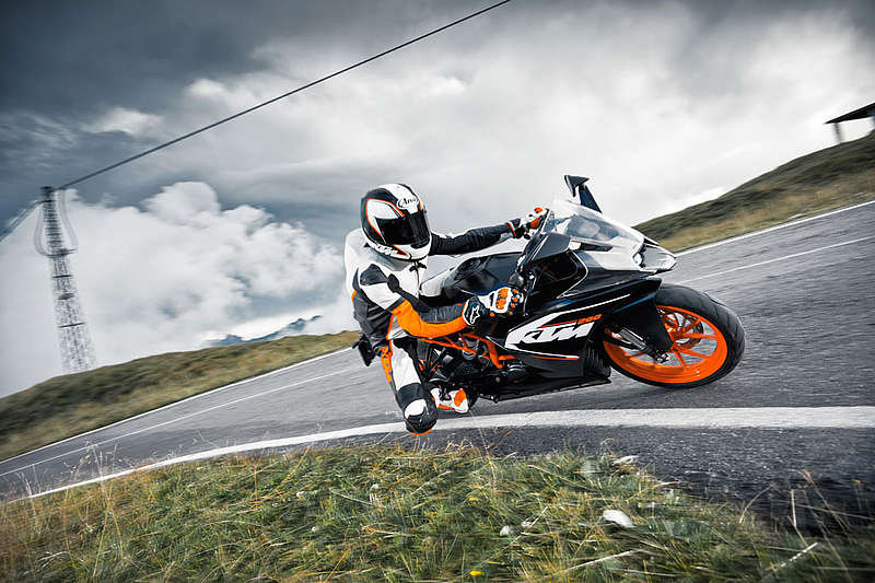РљРўРњ RC 200